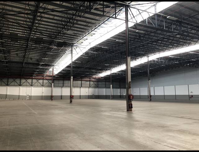 9,724M² WAREHOUSE TO LET IN EPPING INDUSTRIAL